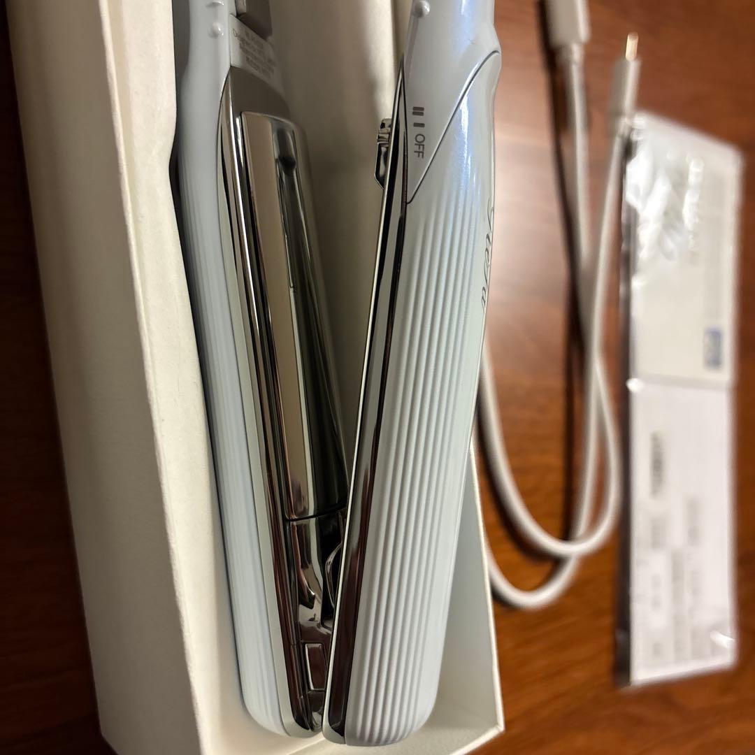 ReFa リファ　フィンガーアイロンST ホワイト