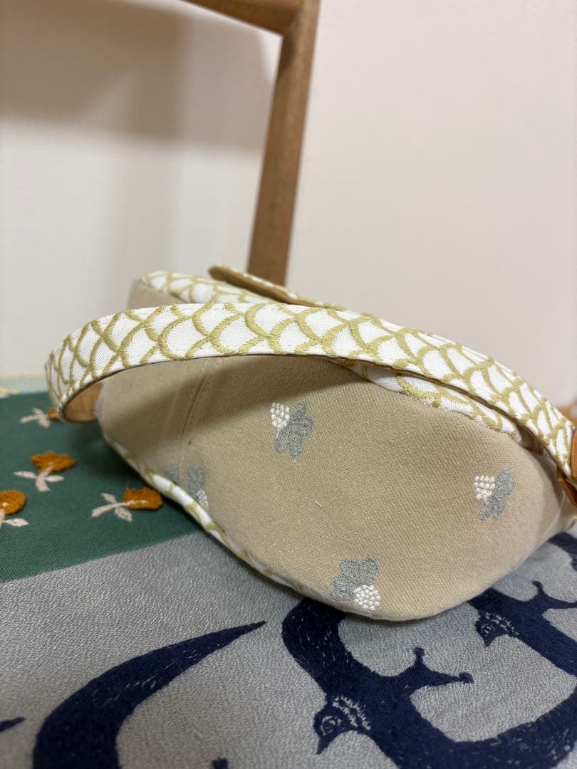 新入荷▫︎ハンドメイド▫︎ミナペルホネン▫︎ミディアムパン　肩ショルダー