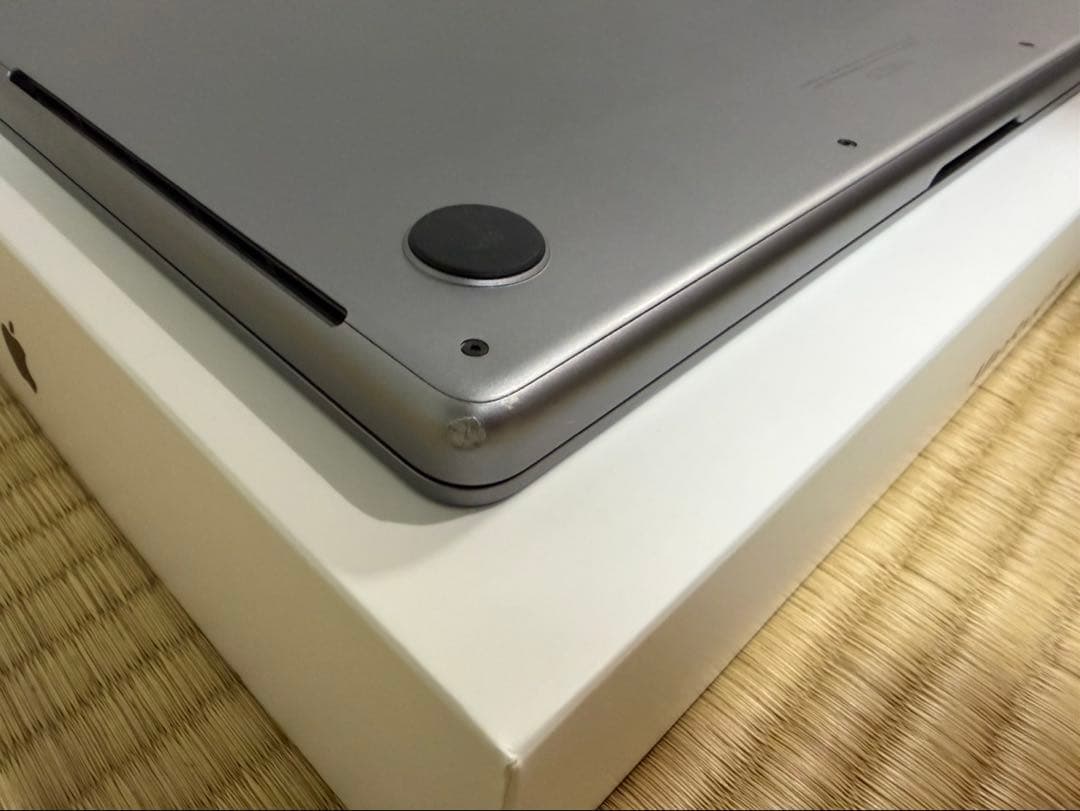 MacBook Pro M1pro 32gb 1tb 14インチ箱あり充電器あり