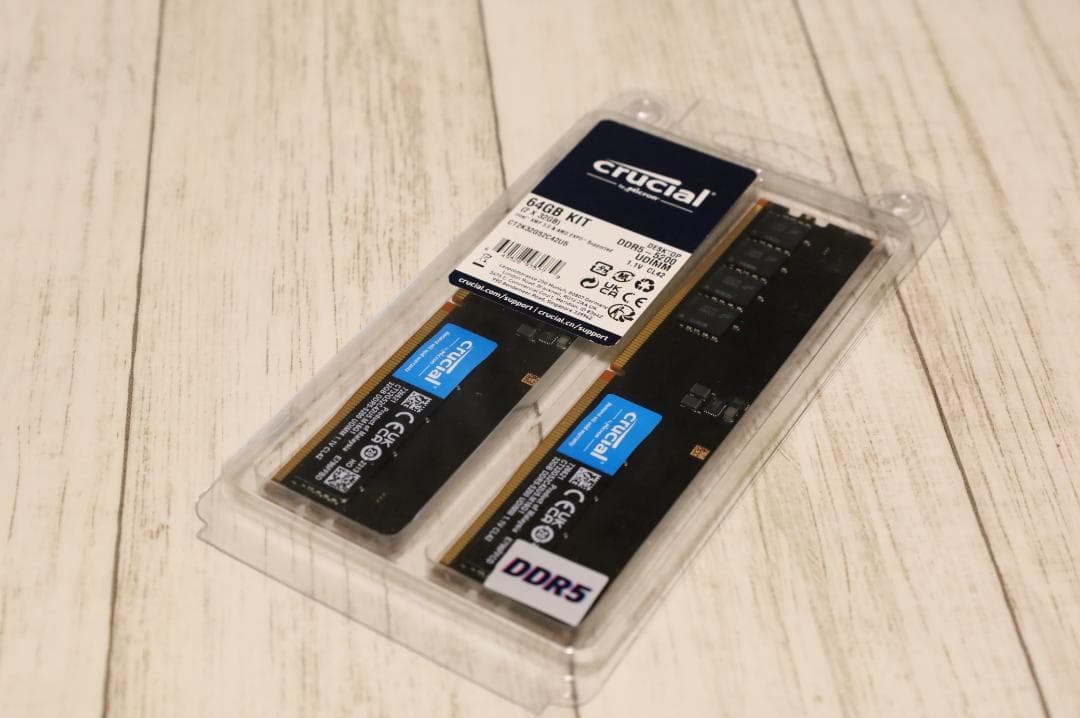 Crucial 64GB DDR5-5200 デスクトップメモリ（32GBx2枚