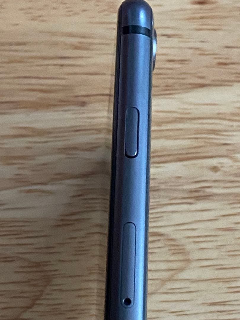 Apple iPhone 8 ブラック64GB