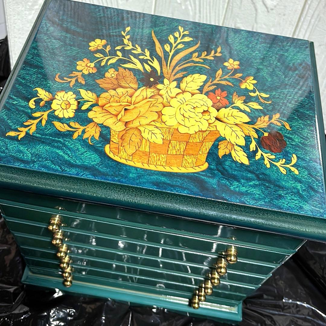 ティール色の花柄象嵌細工小物入れ　アンティーク　イタリア製