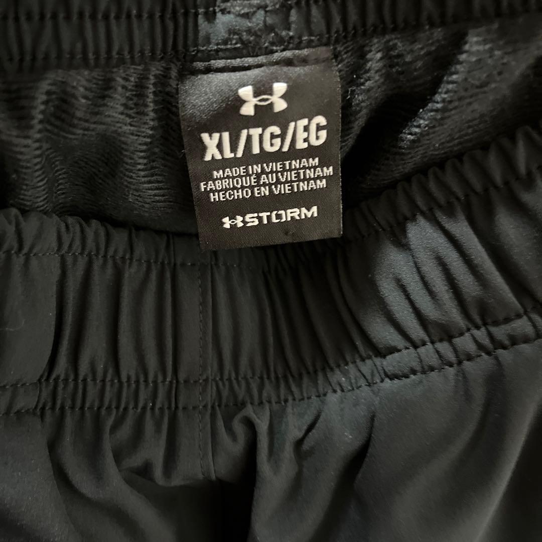 【試着のみ】アンダーアーマーUNDERARMOUR セットアップ　XL