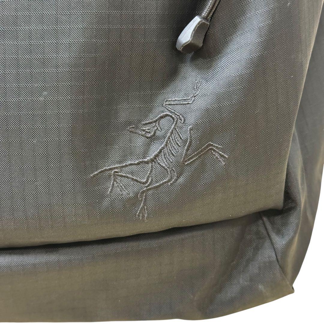 未使用級 ARC'TERYX ION GEAR ORGANIZER ブラック