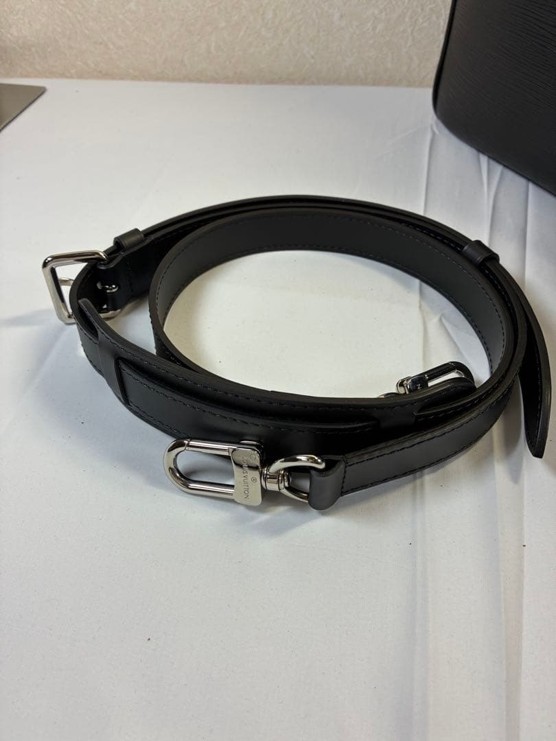 600LX　ルイヴィトン　エピ　ダンディ　ブリーフケース　ビジネスバッグ