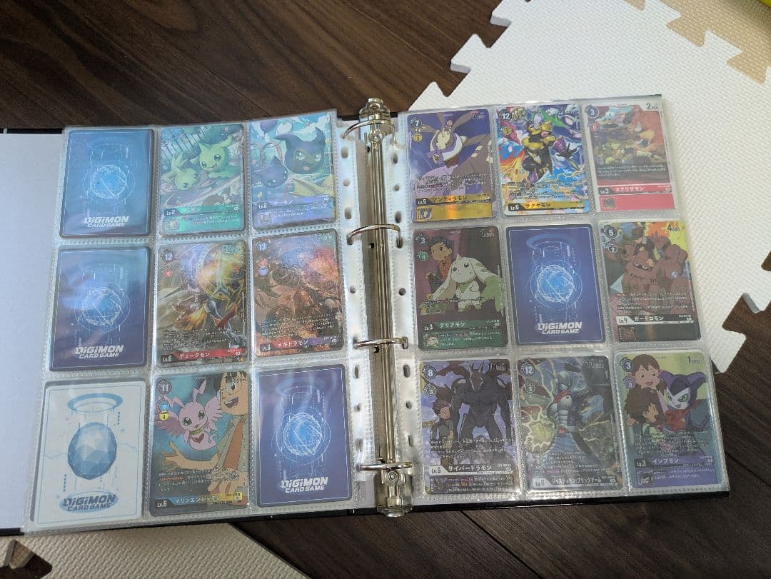 デジモンカードゲーム バインダー 収録カード コレクション引退品