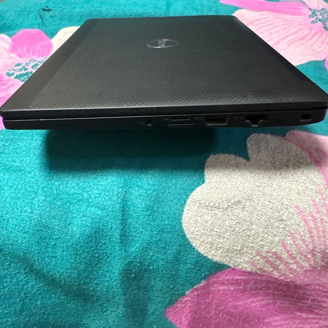 Windowsノート本体 DELL Latitude 7390 touch screen