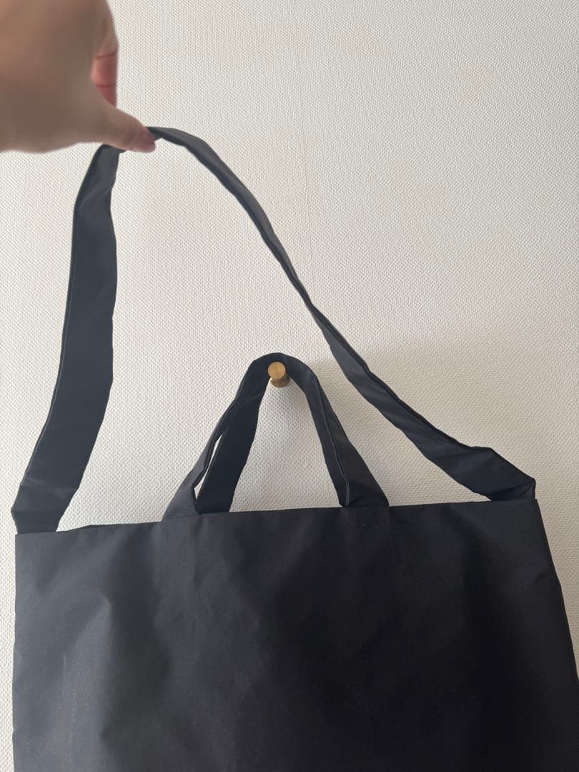 ほぼ新品！aeta アエタ ショルダートートM shouldertoteブラック