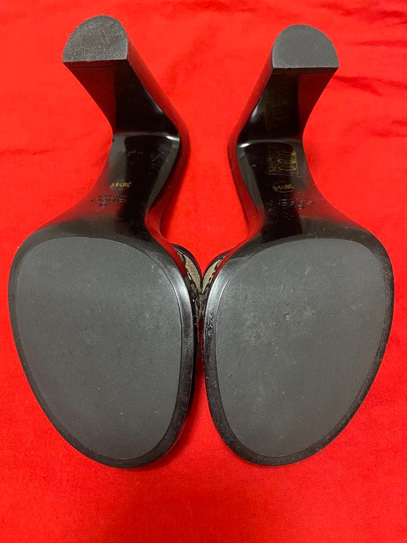 GUCCIグッチ　サンダル　ミュール