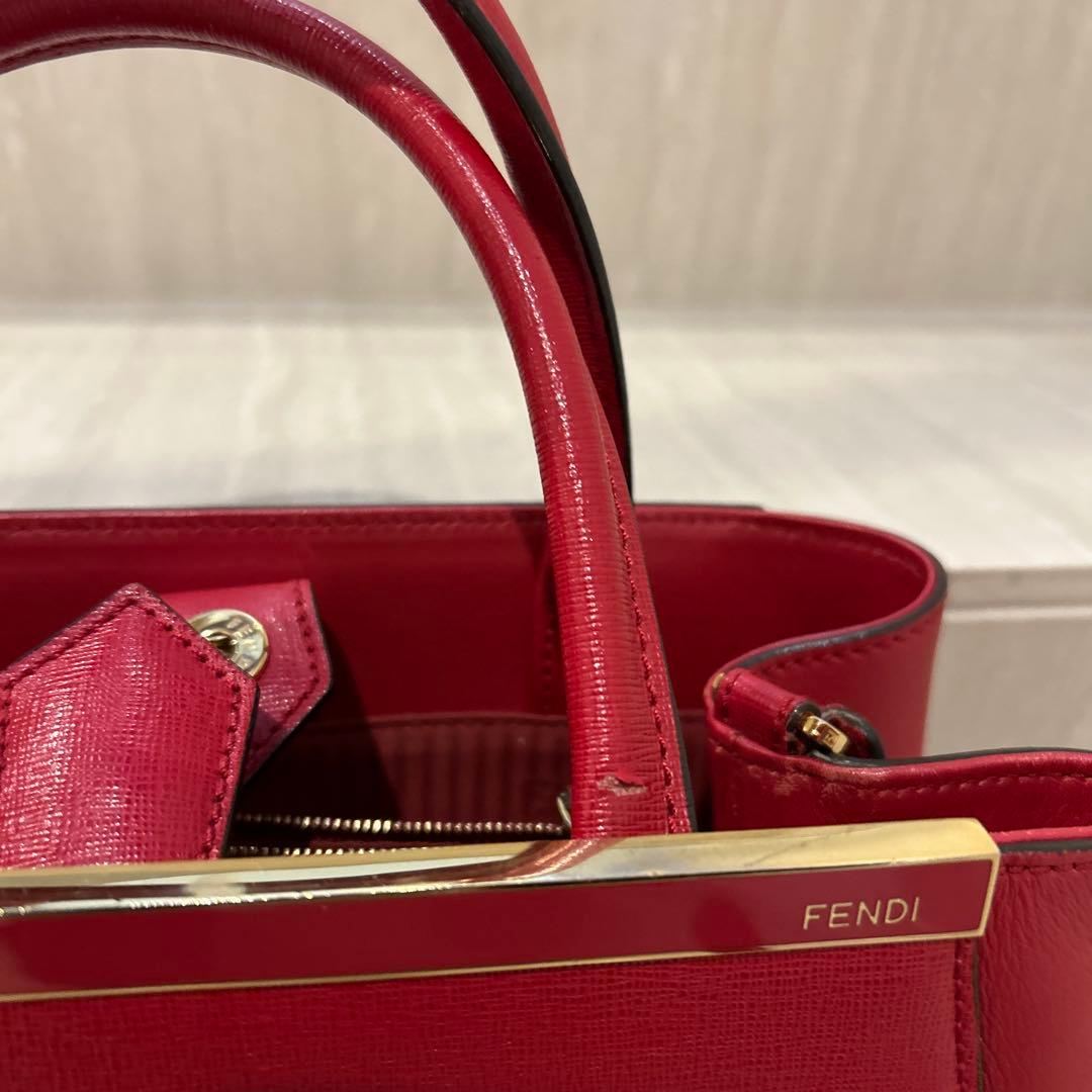 あぴ　FENDI