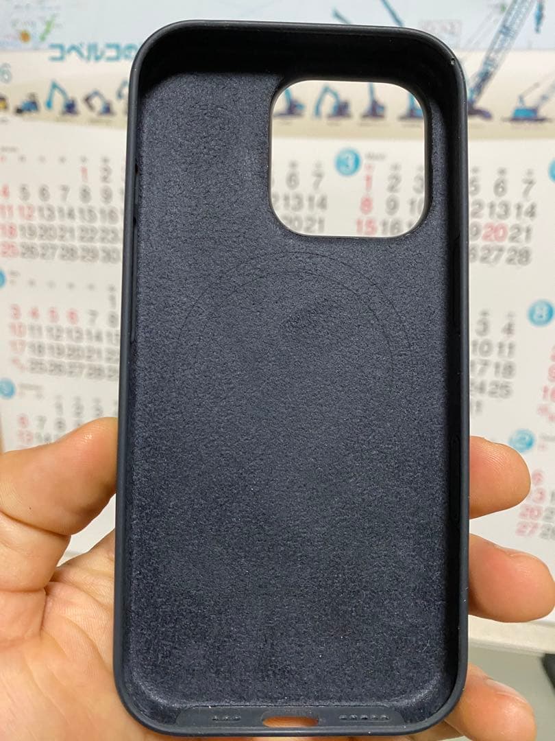 携帯電話本体 Apple iPhone 16 pro battery 97%