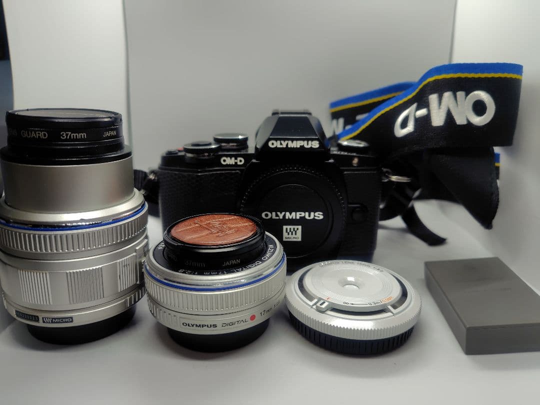 OLYMPUS om-D E-M10 フルセット