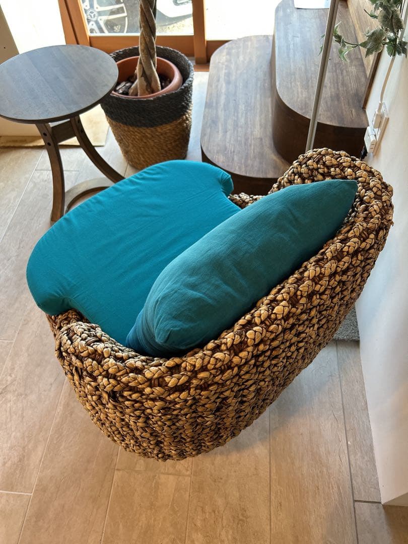 リゾート家具、バリ家具　　1人掛ソファ　 エメラルドグリーン