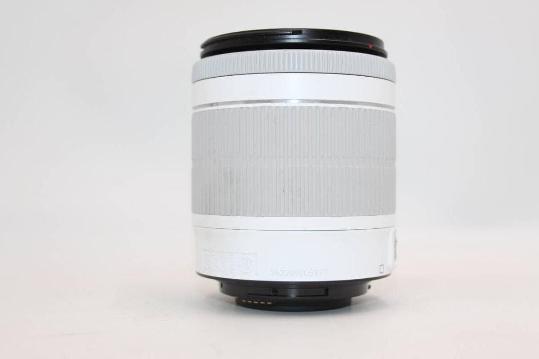 希少 ホワイト Canon EF 18-55mm F3.5-5.6 IS STM