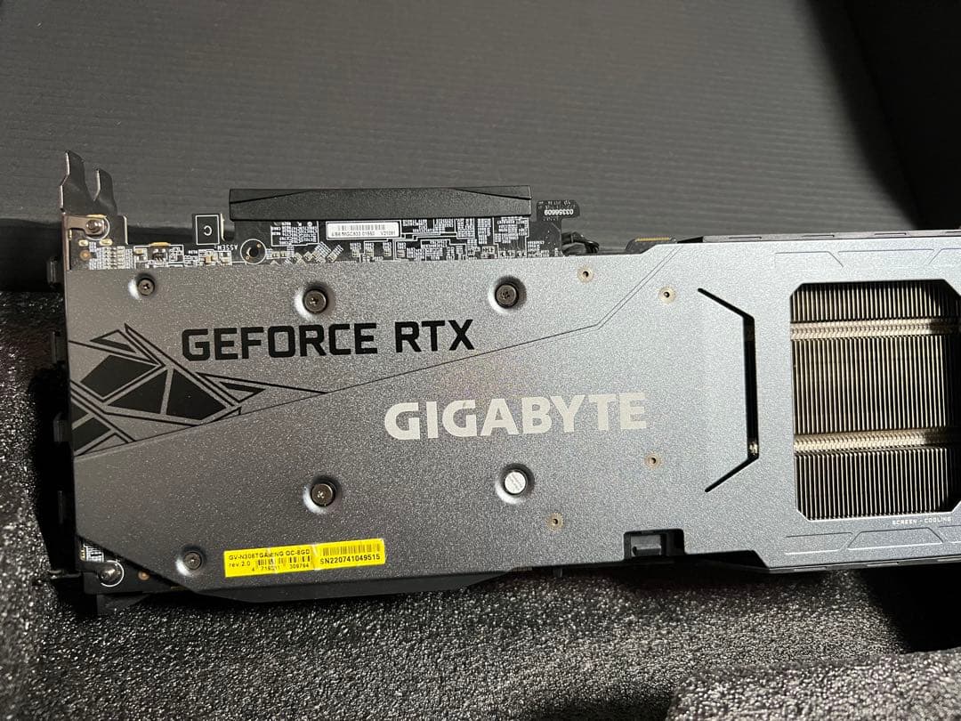 GEFORCE RTX3060Ti GIGABYTE OCモデル