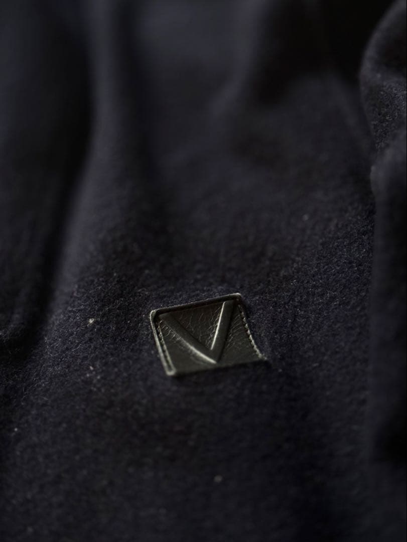 Louis Vuitton レザーエルボーパッチ カシミヤジャケット