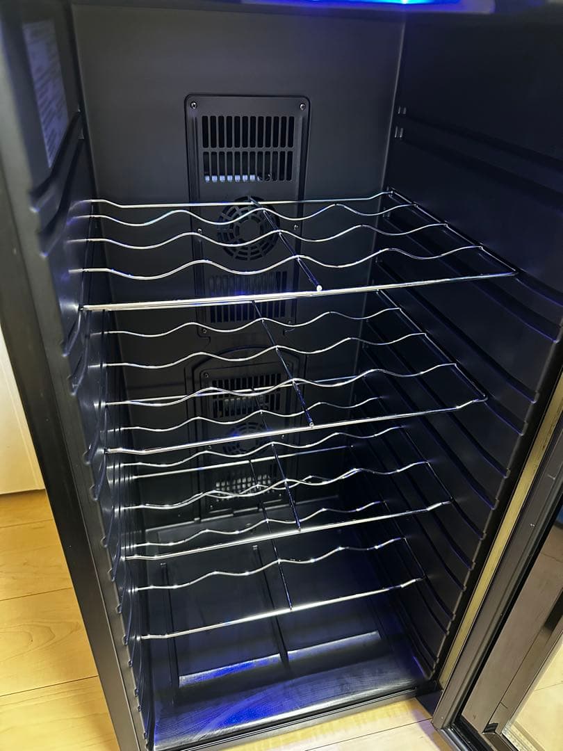 2020年製　ワインセラー ルフィエール LW-D32 電子式