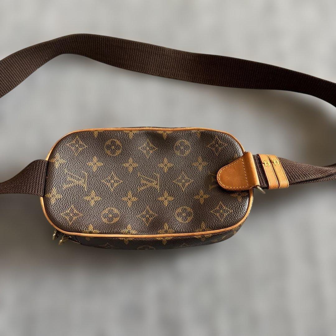 ルイヴィトン ポシェットガンジュ ボディバッグ ショルダーバッグ モノグラム