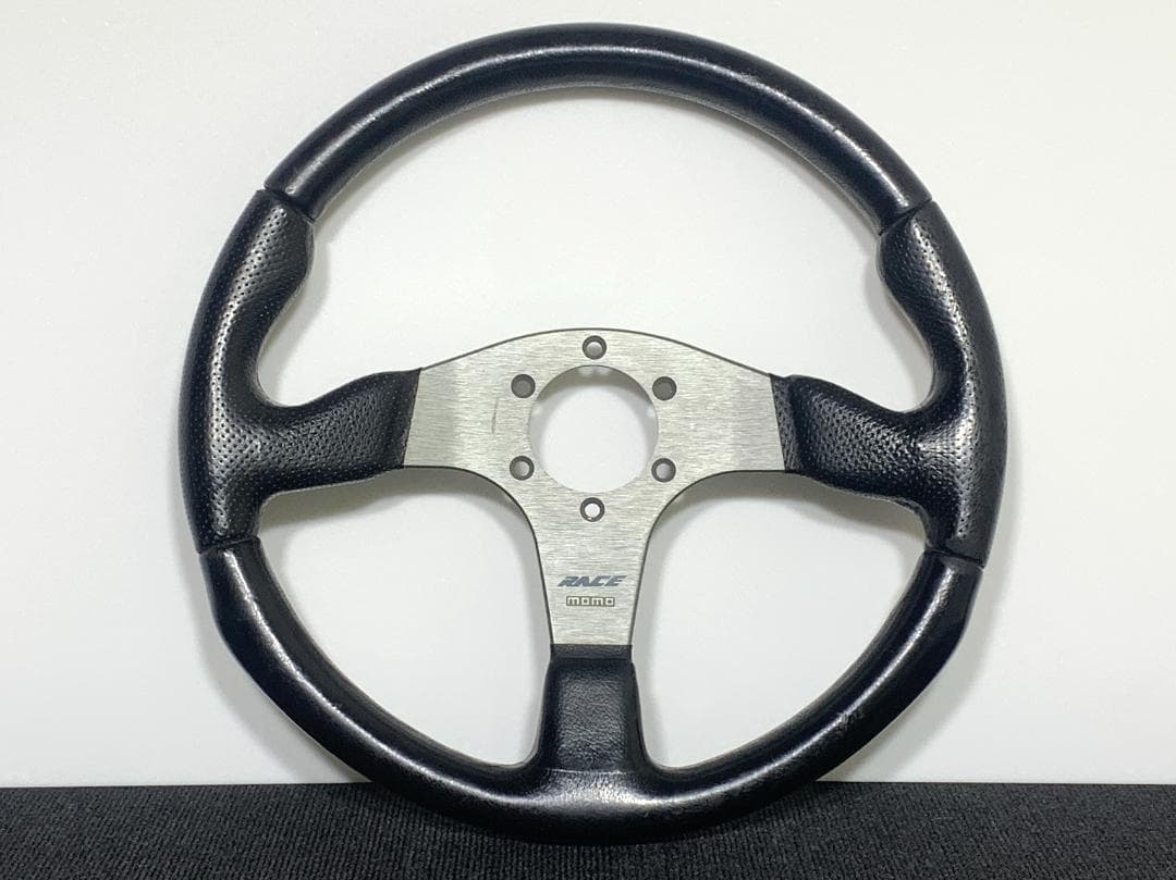 送料無料即日発送 momo RACE モモ ステアリング 当時物 モモ レース