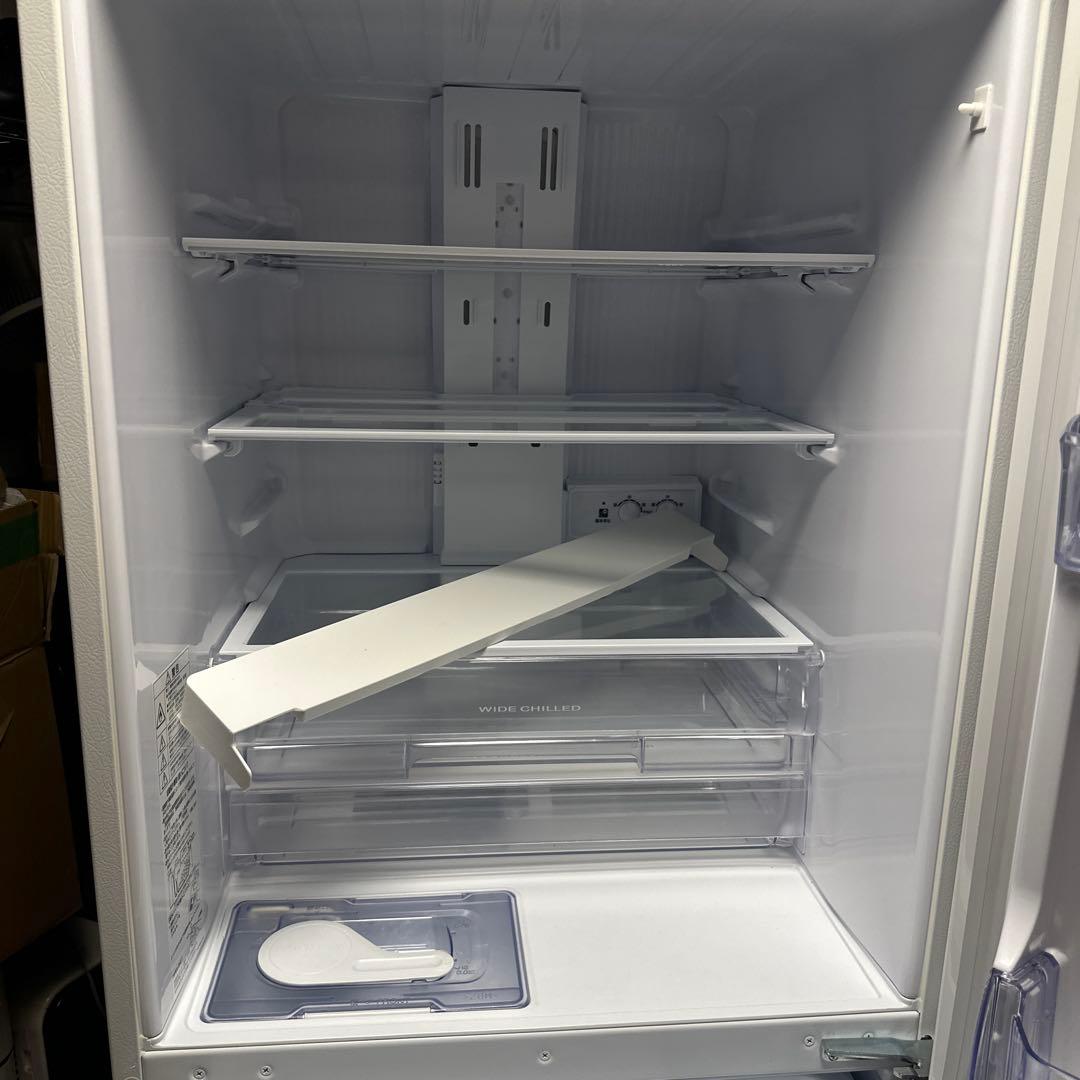 三菱ノンフロン3ドアサイズ　冷凍冷蔵庫 2022年式　330L