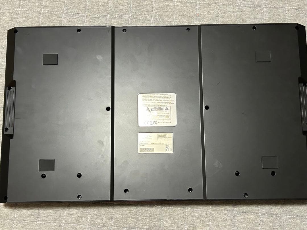 Reloop MIXON4 DJコントローラー