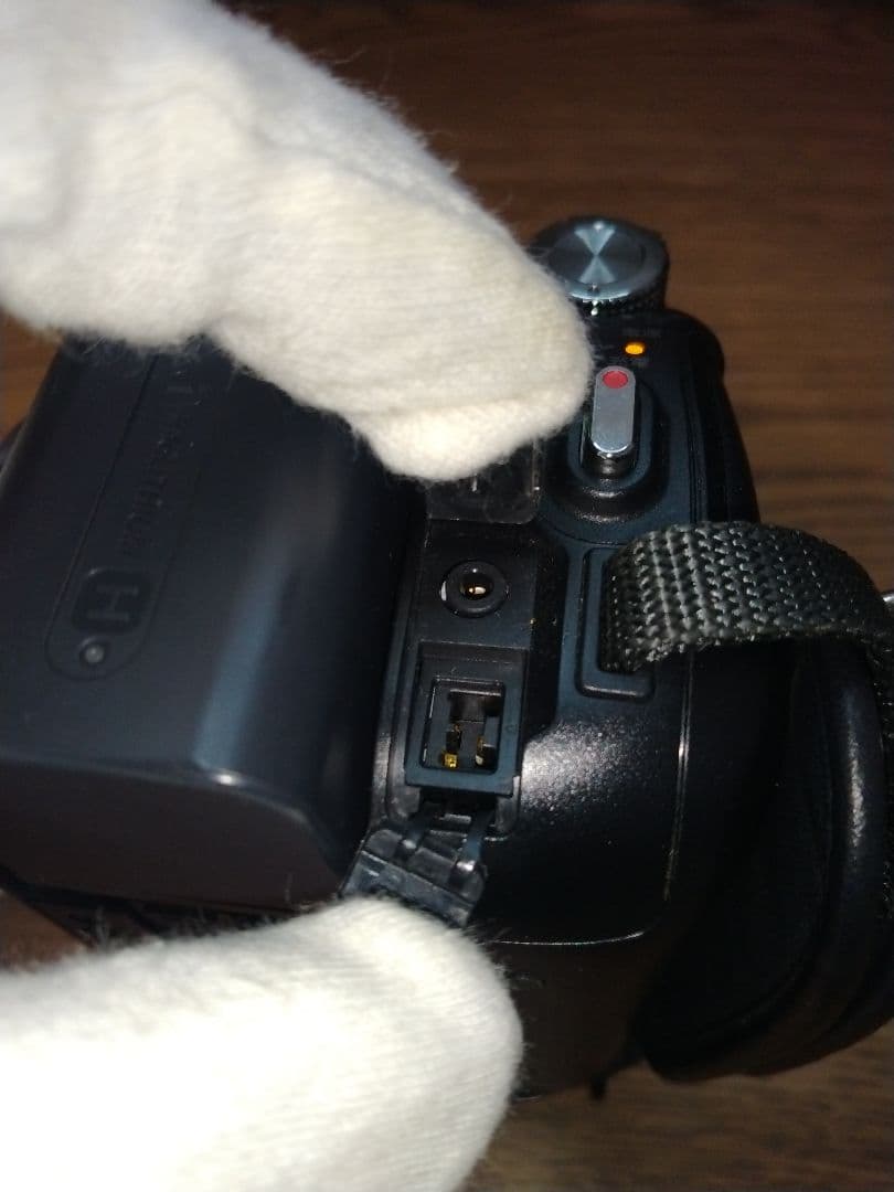 【動作良好】SONY Handycam HDR-SR7予備バッテリー ケース付き