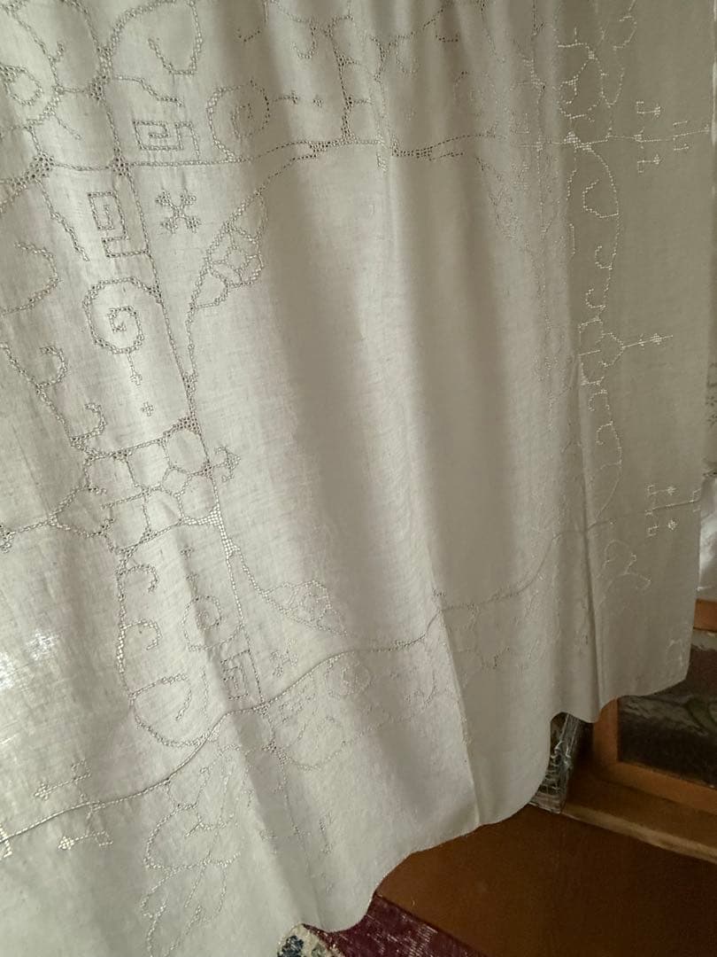 フランスアンティークஐ⋆*刺繍カーテンドイリー付き