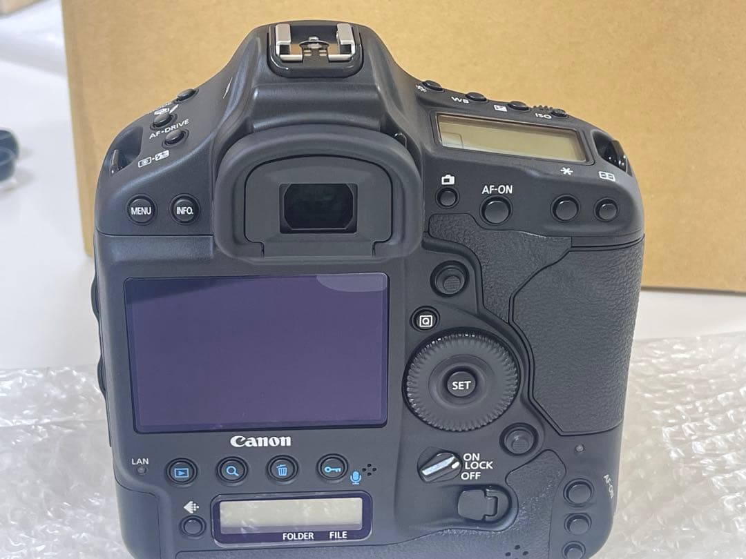 ジャンク品　キヤノン Canon EOS 1DX ボディ
