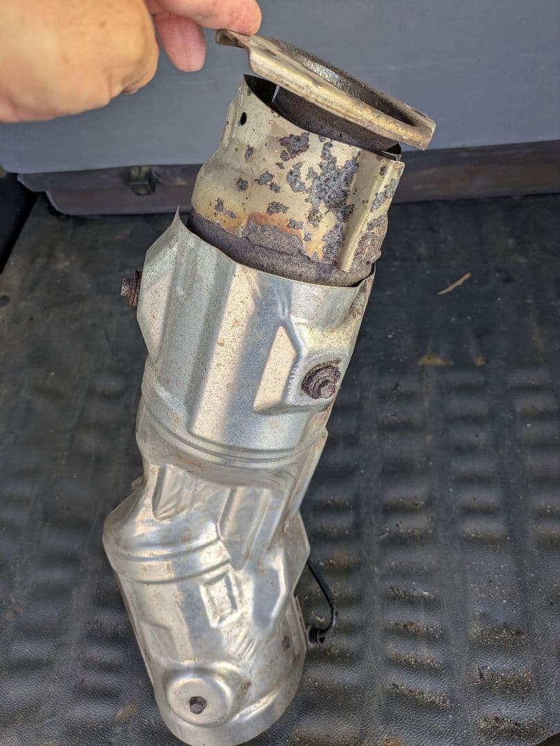 30プリウス触媒