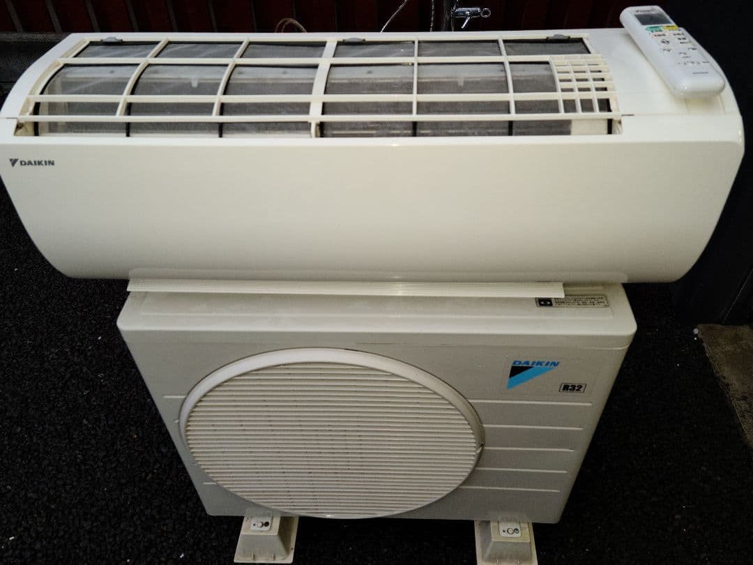 ダイキン2.8KW ルームエアコン100V 10畳〜