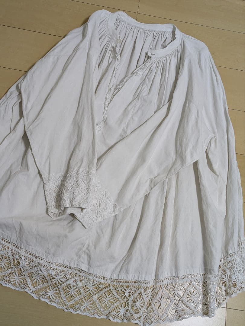 本日のみ値下げ！　ヨーロッパ　アンティーク　チャーチスモック　リネン