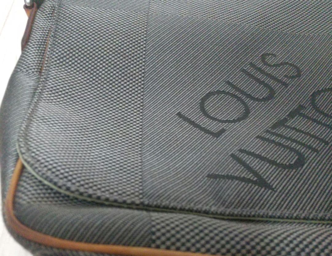 ルイヴィトン ダミエジェアン メサジェ メッセンジャー ショルダー