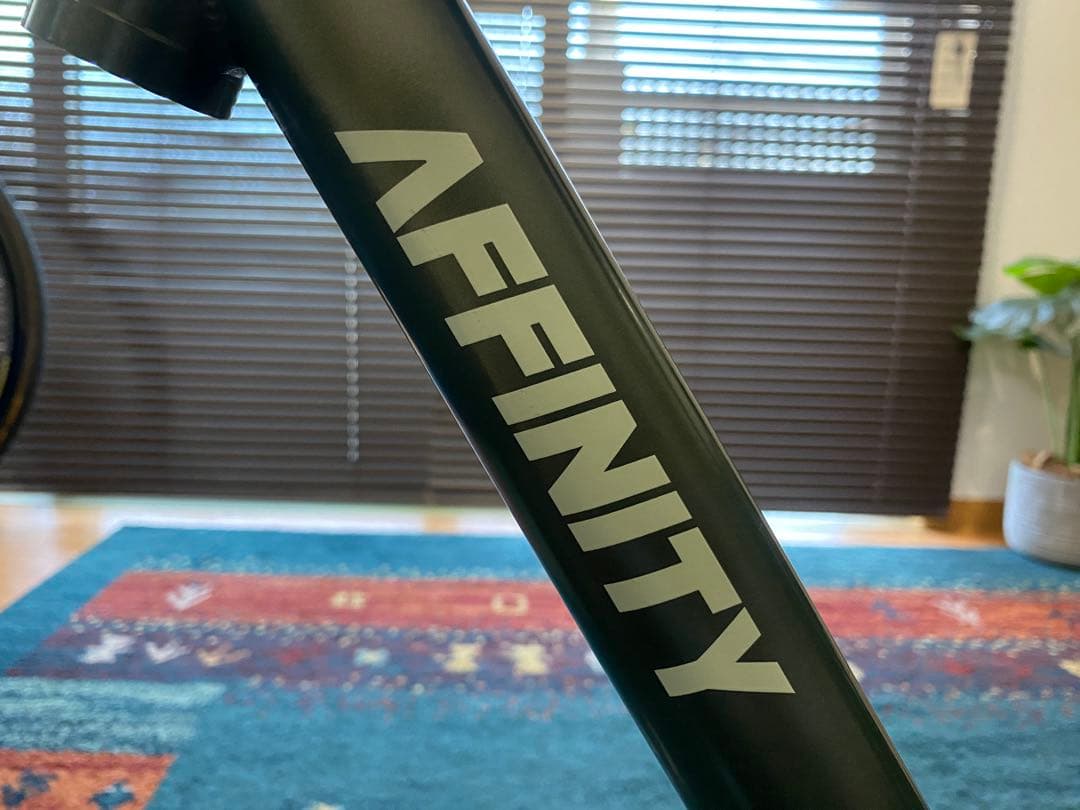 Affinity lopro 2022 sサイズ　美品