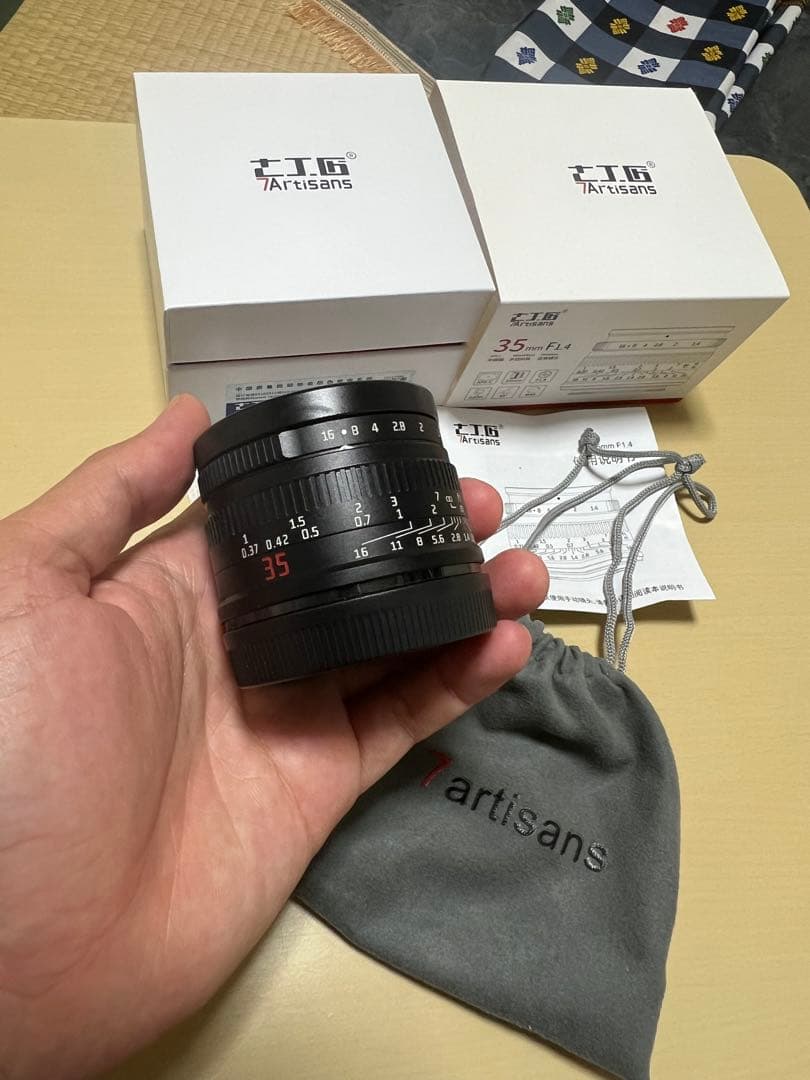 7Artisans APS-C 35mm F1.4レンズ