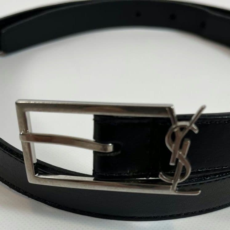 Saint Laurent ベルト YSL カサンドラ　レザー　ブラック　黒