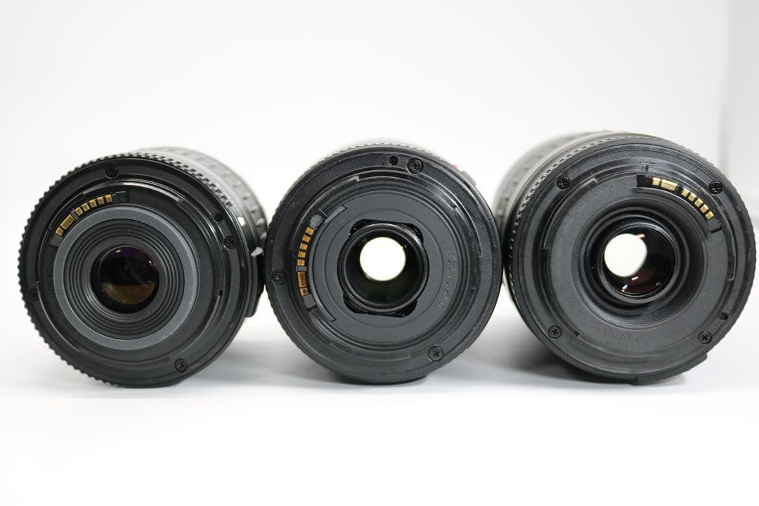 超美品　【Canon EOS Kiss X9i トリプルレンズセット】 安心取引