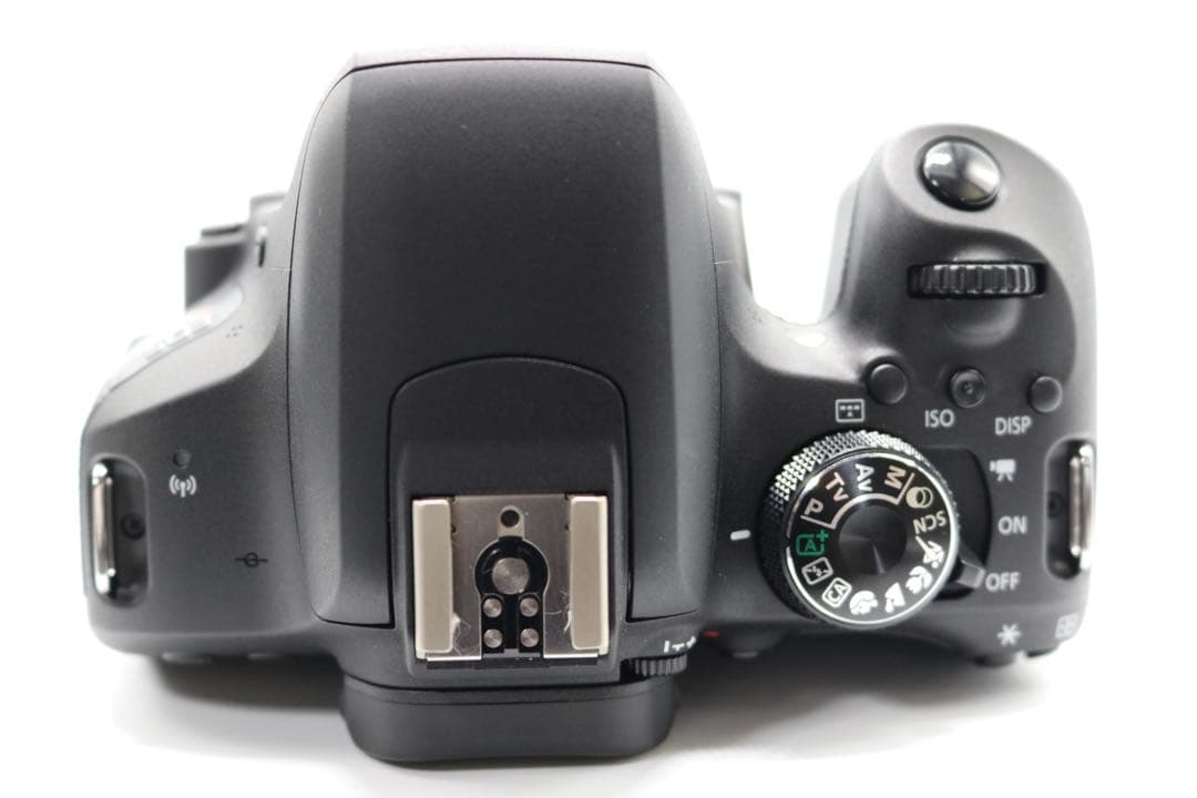 超美品　【Canon EOS Kiss X9i トリプルレンズセット】 安心取引