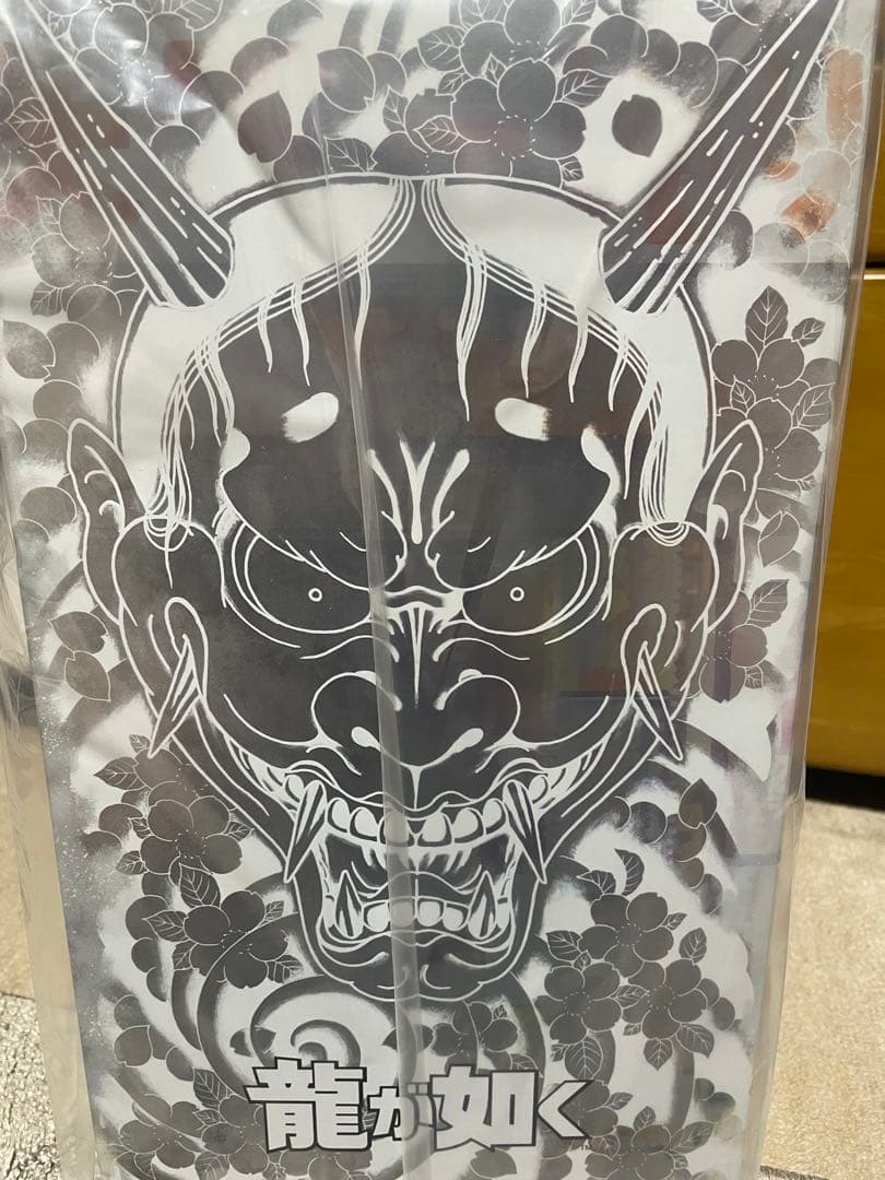 真島吾1/6スケールフィギュア(布ポスター特典付き)