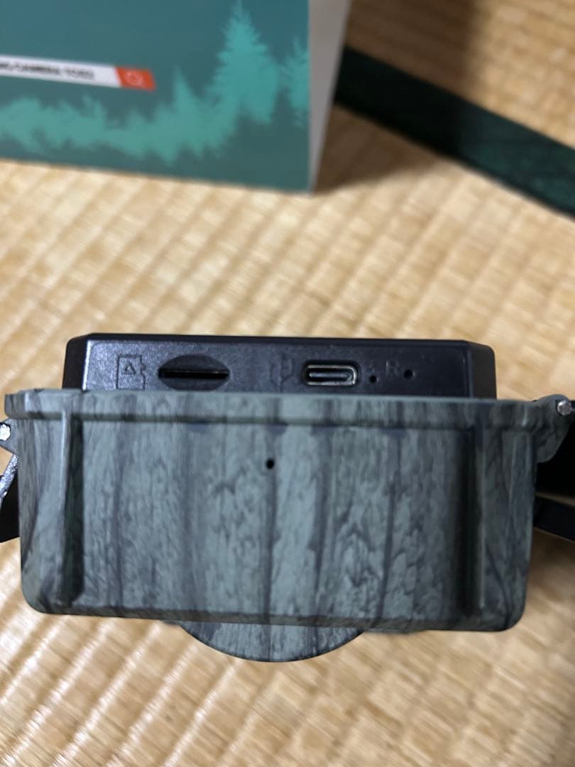 トレイルカメラ　ソーラーパネル　Wi-Fi機能