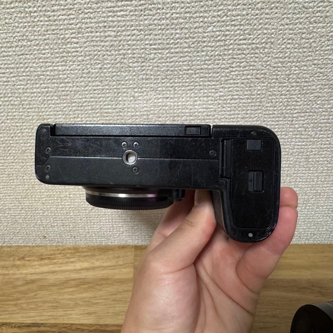 【予備バッテリー付】Fujifilm X-S10+XF16-55mm F2.8