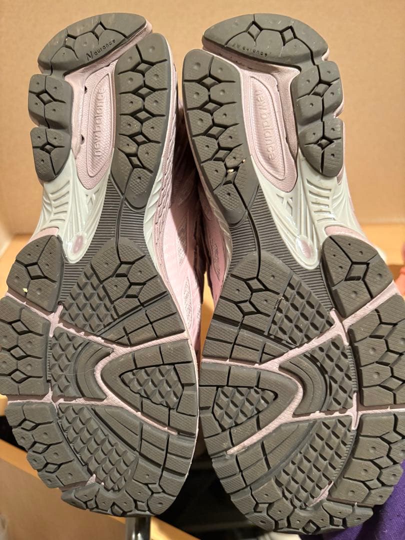 ニューバランス　NEW BALANCE 1906W ピンク