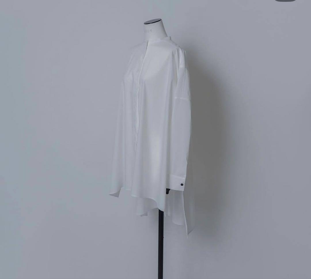 lohen ローヘン　バックスリットオーバーサイズシャツ　White 新品