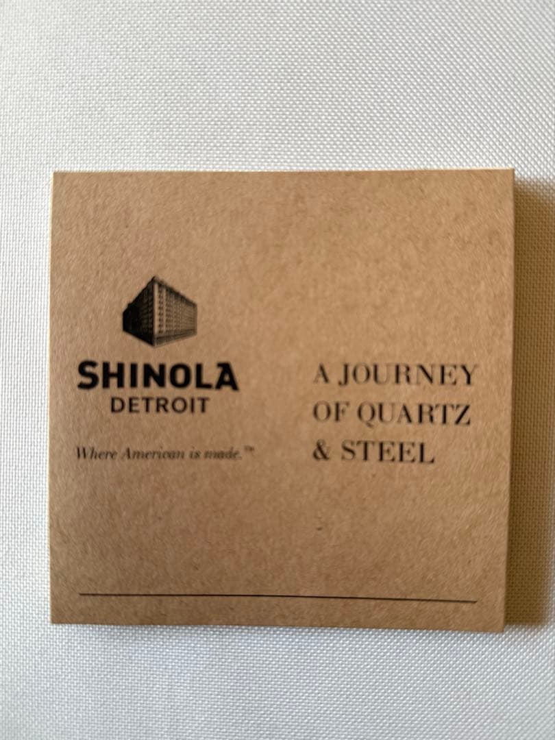 シャイノーラ　クロノグラフ。