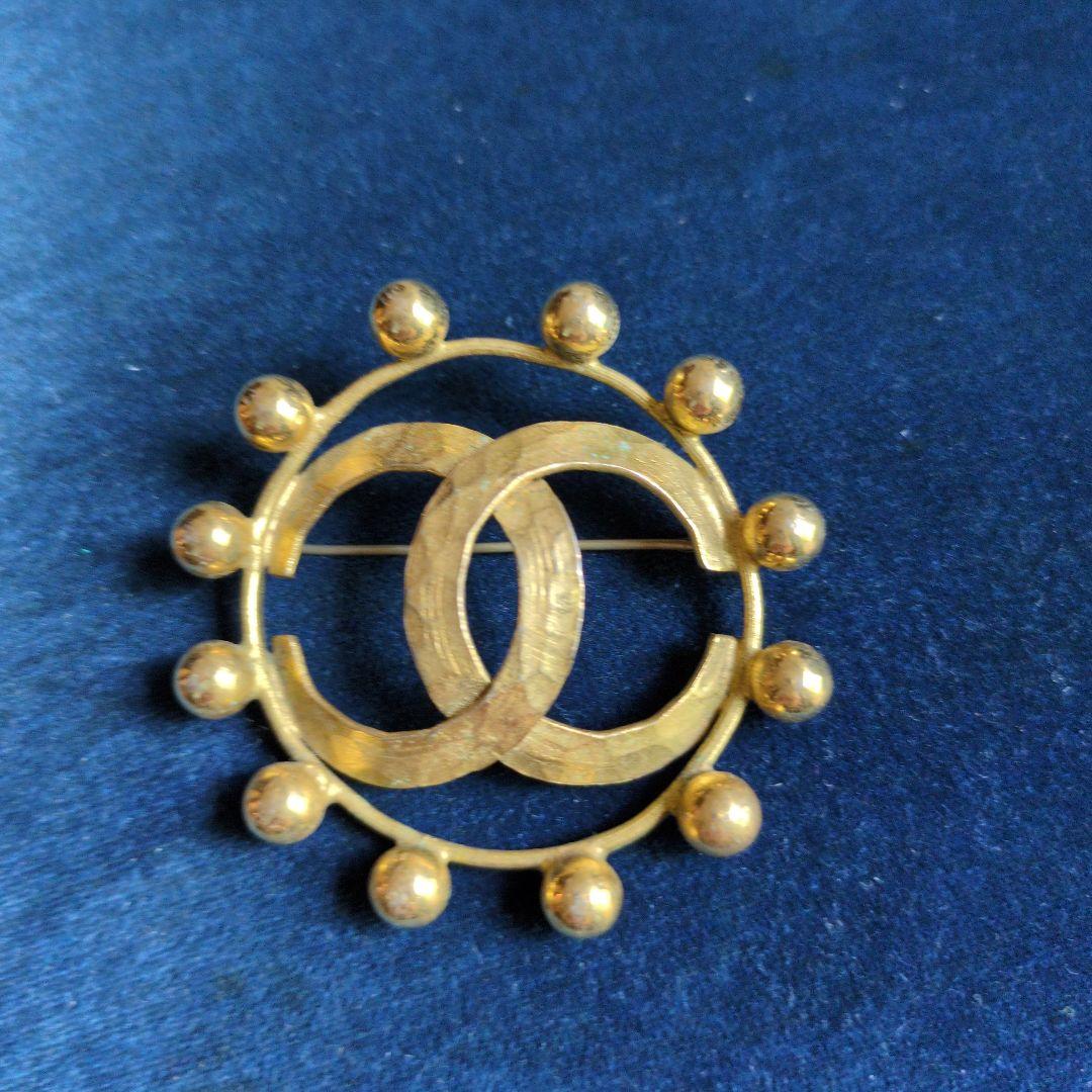 金色メタル ブローチ 二重リング