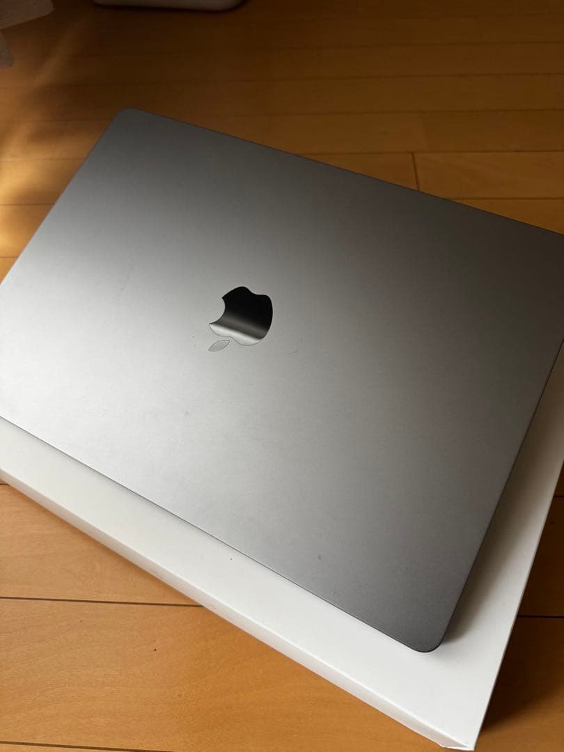 MacBook Air 15インチ M2 2023 本体 512GB スタンド付