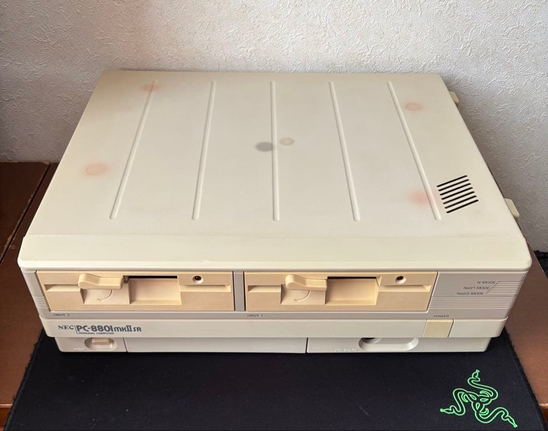 PC-8801mkIISR キーボード、15kHz液晶モニタセット 動作品