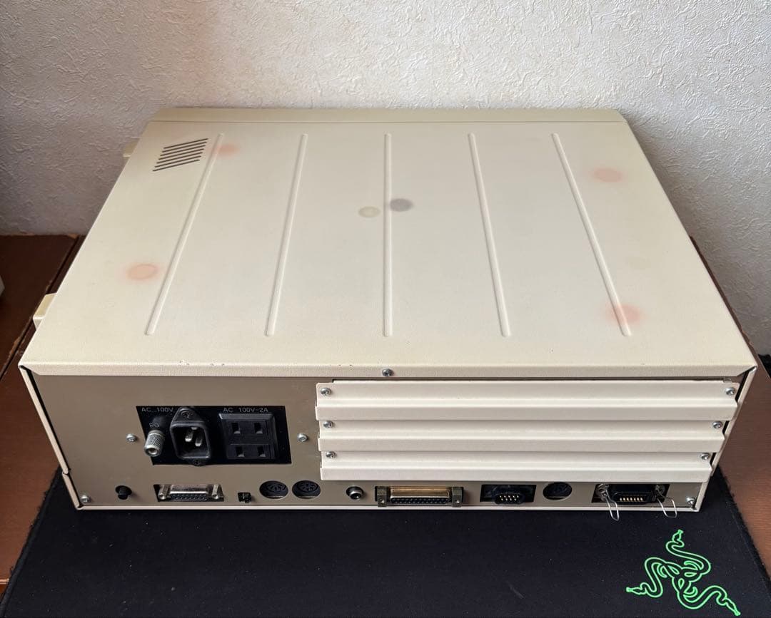 PC-8801mkIISR キーボード、15kHz液晶モニタセット 動作品