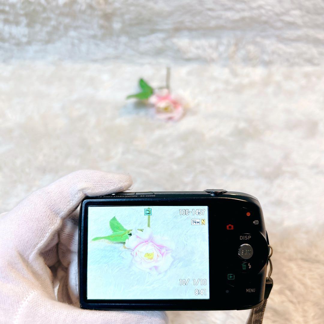 CASIO EXILIM EX-Z2000 ブラック　コンデジ　デジカメ