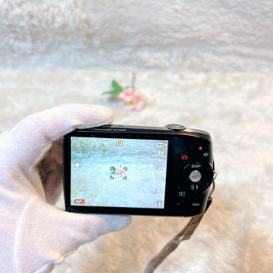 CASIO EXILIM EX-Z2000 ブラック　コンデジ　デジカメ