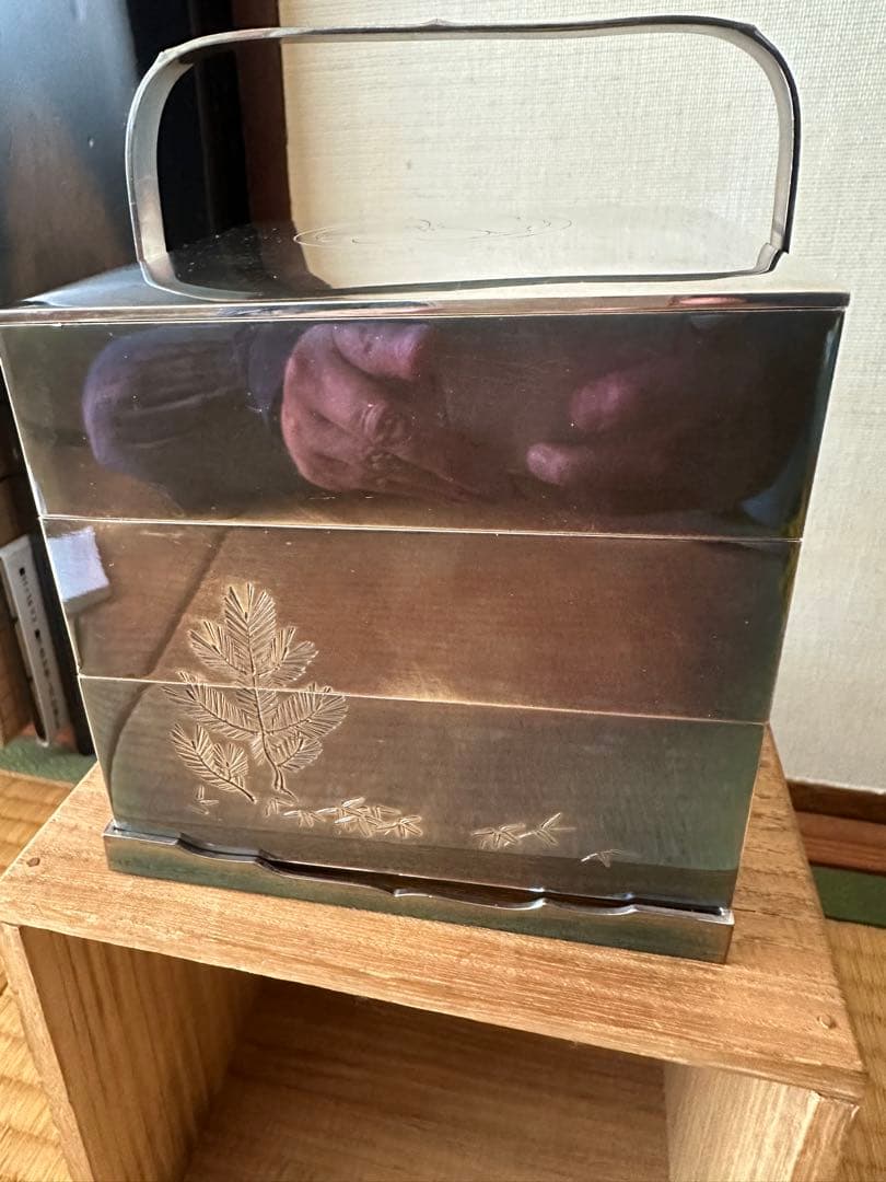 三ッ組　御重箱